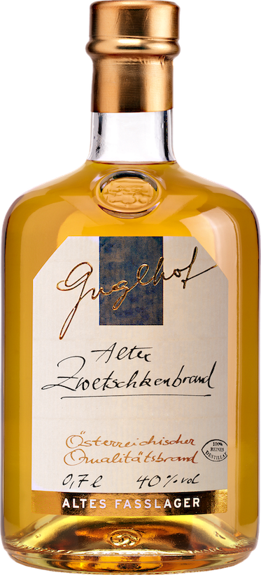 Altes Fasslager Alter Zwetschken-Brand 